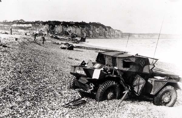 Dieppe Beach looking West, August 1942